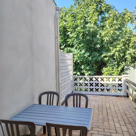 Avec Terrasse Et Jardin Appartement