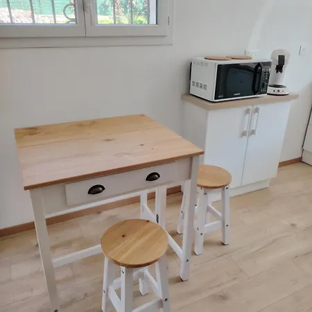 Avec Terrasse Et Jardin Frontignan