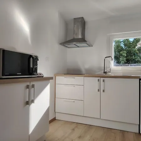 Appartement Avec Terrasse Et Jardin