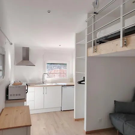 Avec Terrasse Et Jardin 아파트 *