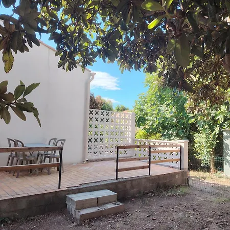 Avec Terrasse Et Jardin * 프롱티냥